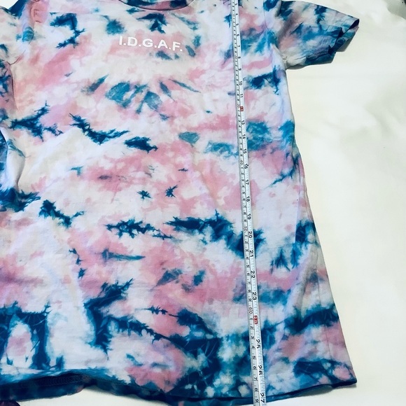 💜3/$30 Tie dye Small I.D.G.A.F. Graphic Tee - Picture 6 of 6